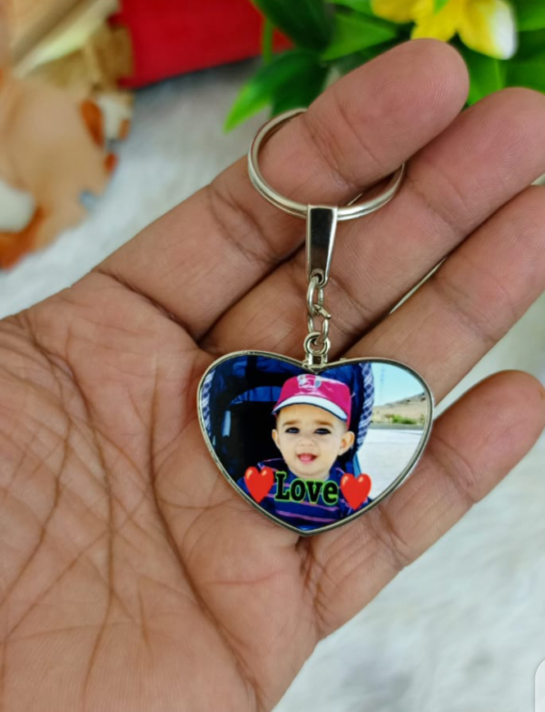 Metal Heart Shape Keychain - Image 5